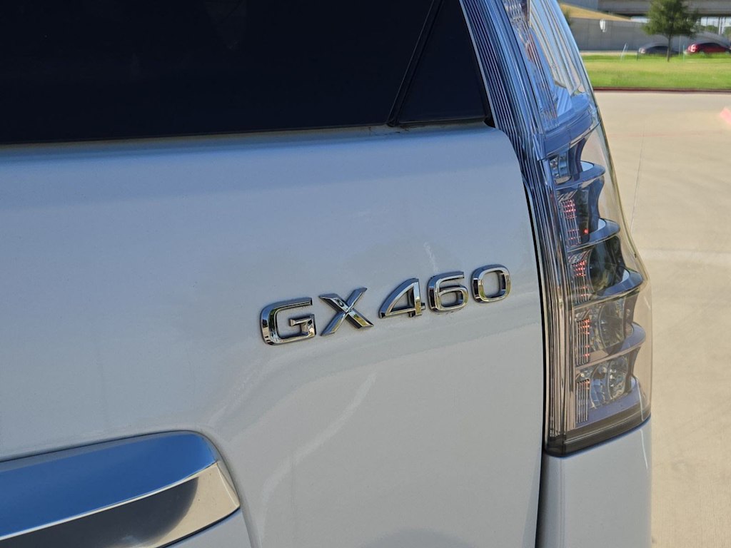 Thumbnail: 2021 Lexus GX - 24