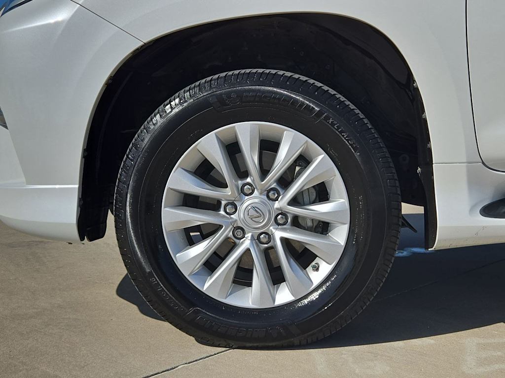 Thumbnail: 2021 Lexus GX - 8