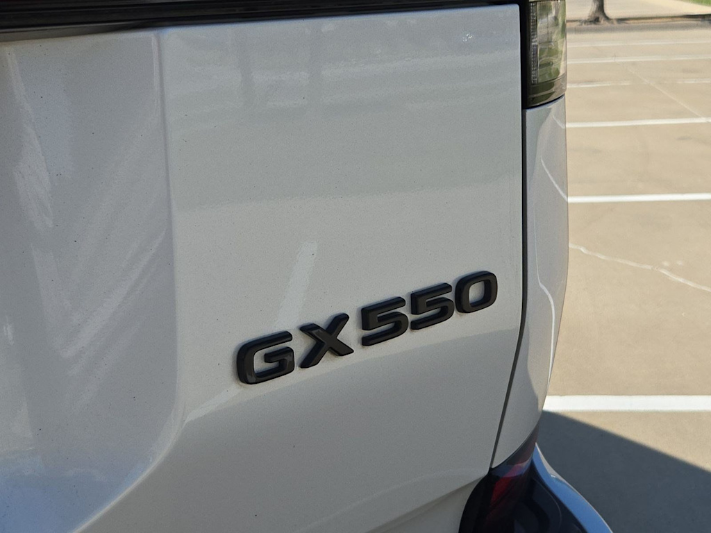 Thumbnail: 2024 Lexus ES - 23