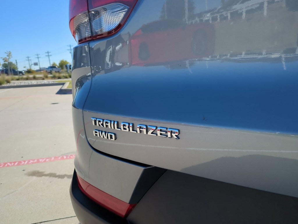 Thumbnail: 2024 Chevrolet TrailBlazer - 24