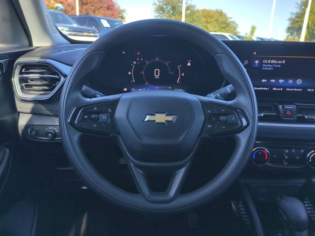 Thumbnail: 2024 Chevrolet TrailBlazer - 14