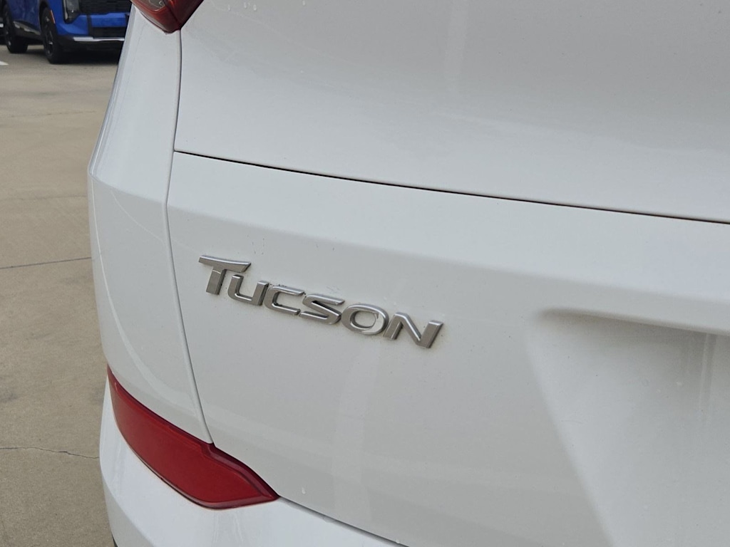 Thumbnail: 2018 Hyundai Tucson - 22