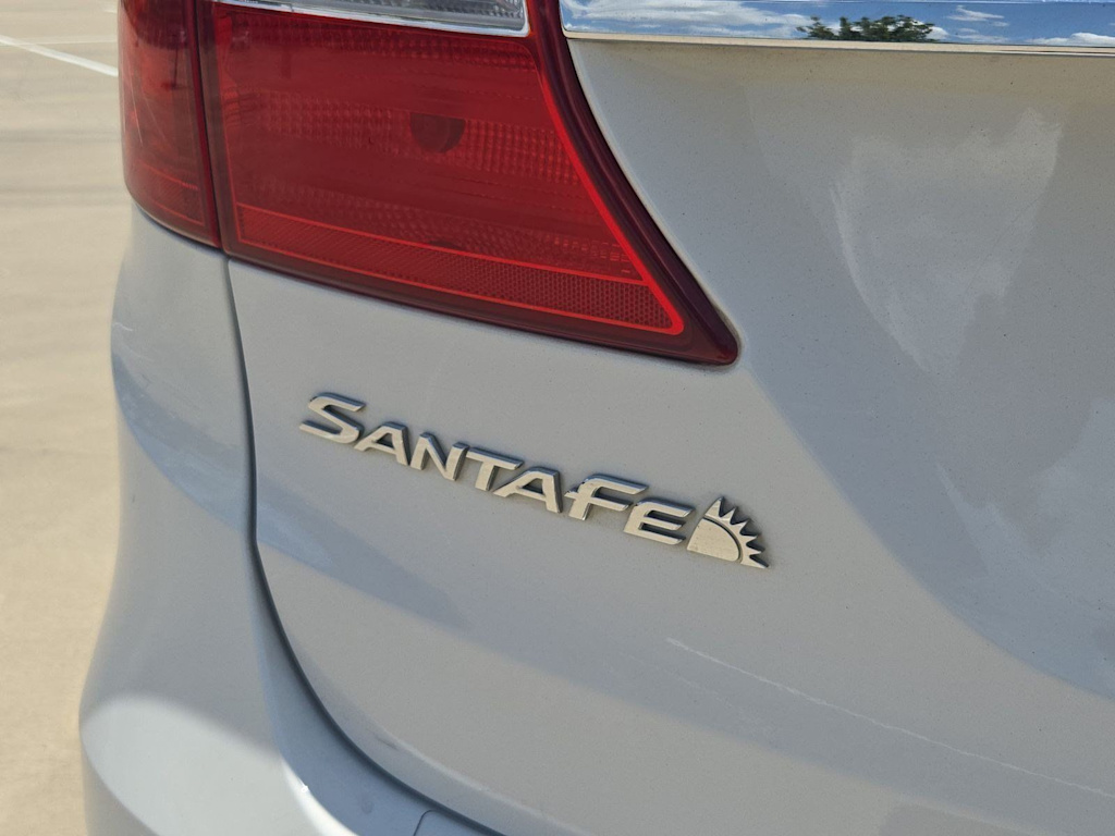 Thumbnail: 2014 Hyundai Santa Fe - 21