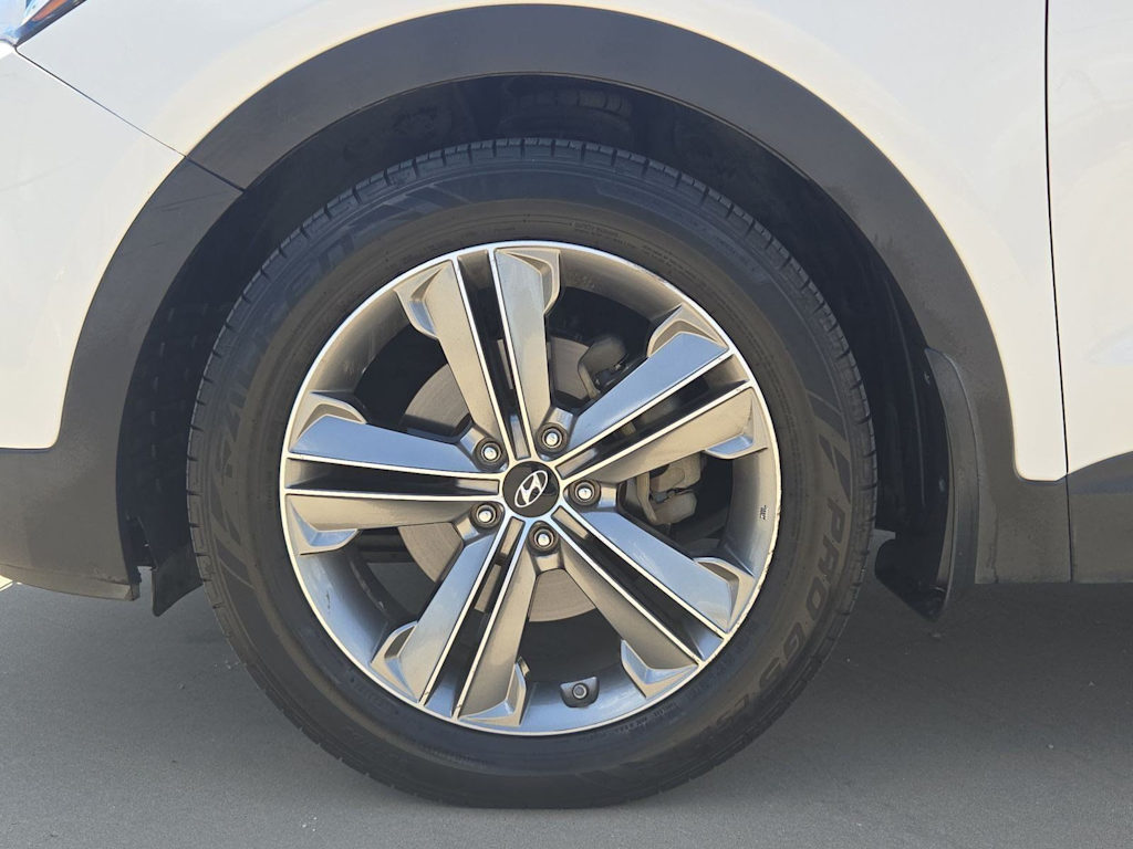Thumbnail: 2014 Hyundai Santa Fe - 8