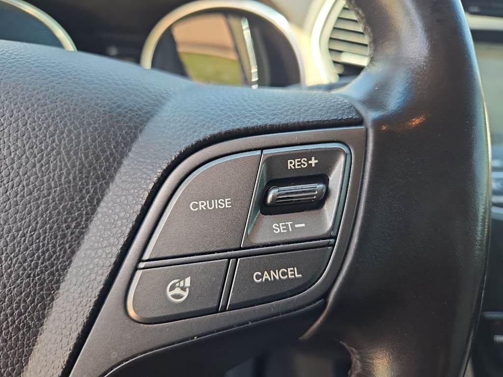 Thumbnail: 2014 Hyundai Santa Fe - 26