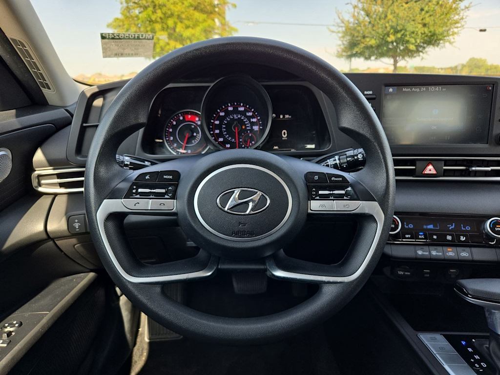 Thumbnail: 2021 Hyundai Elantra - 13