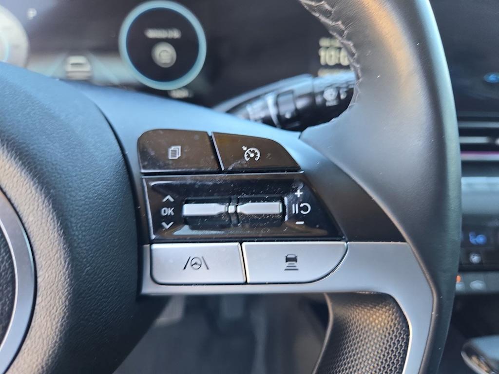 Thumbnail: 2023 Hyundai Elantra - 28