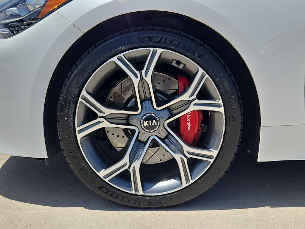 Thumbnail: 2020 Kia Stinger - 8