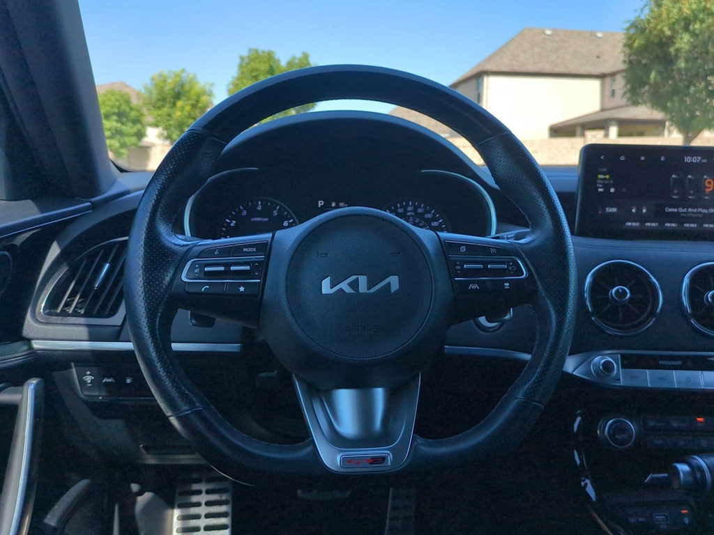 Thumbnail: 2022 Kia Stinger - 14