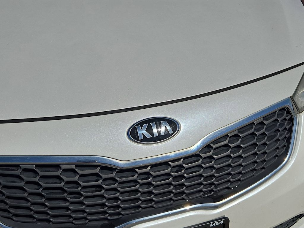 Thumbnail: 2016 Kia Forte - 7