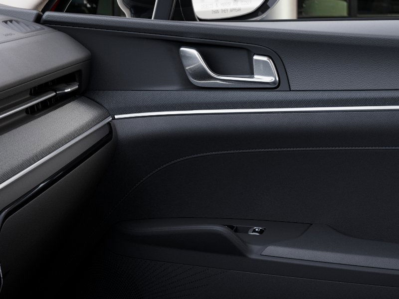 Thumbnail: 2025 Kia K5 - 24