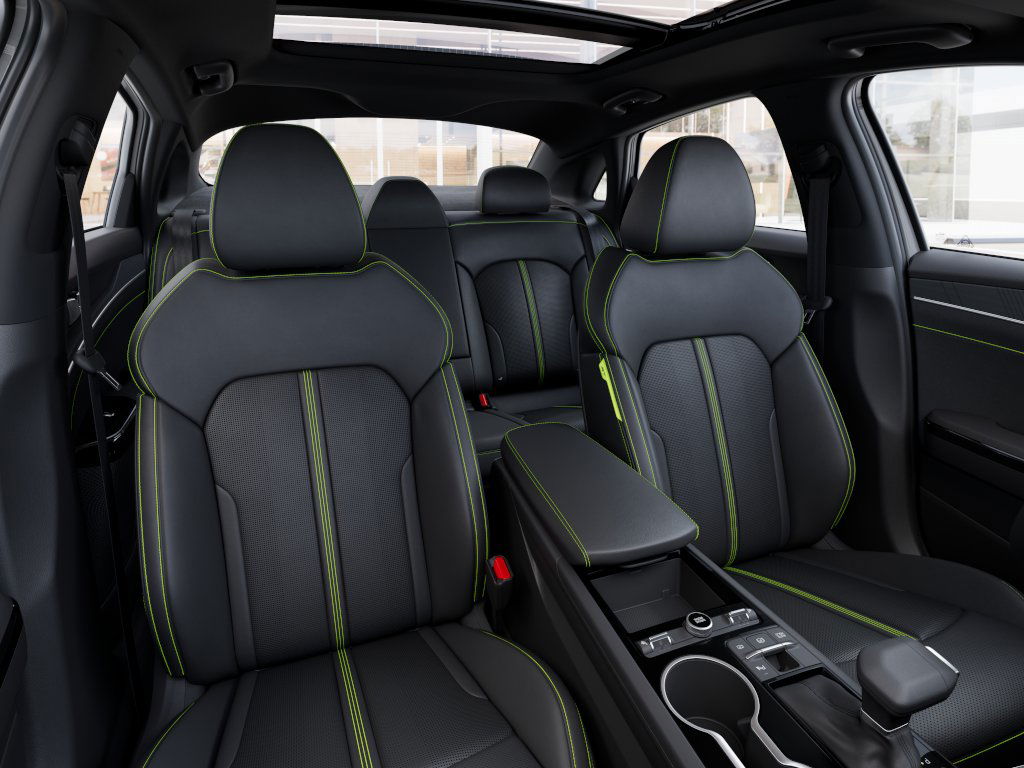 Thumbnail: 2026 Kia K5 - 8