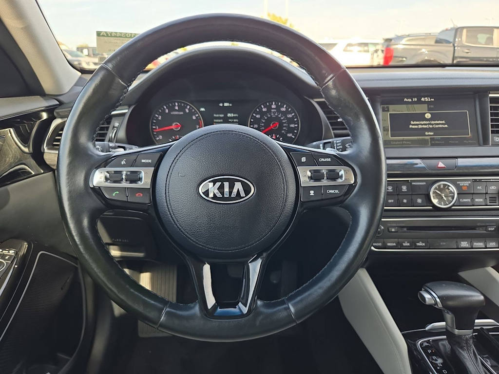 Thumbnail: 2018 Kia Cadenza - 13