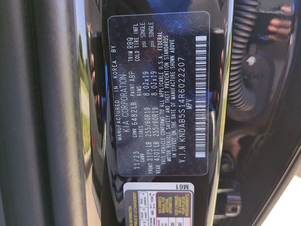 Thumbnail: 2024 Kia EV9 - 16
