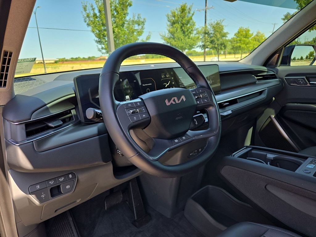 Thumbnail: 2024 Kia EV9 - 2