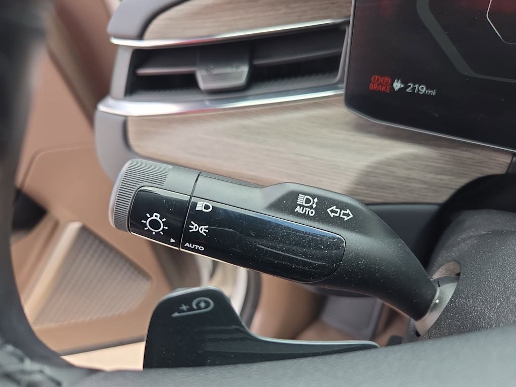 Thumbnail: 2024 Kia EV9 - 15