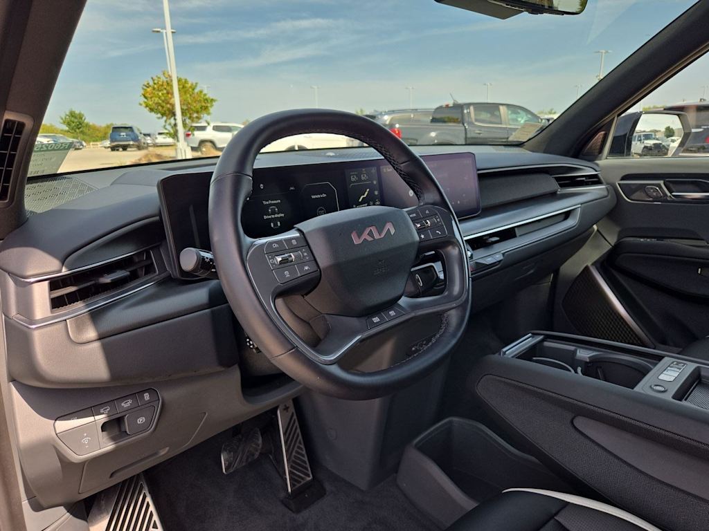 Thumbnail: 2024 Kia EV9 - 2