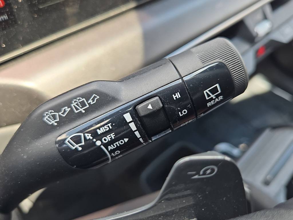 Thumbnail: 2024 Kia EV9 - 28