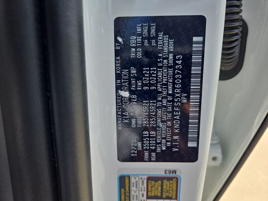 Thumbnail: 2024 Kia EV9 - 15