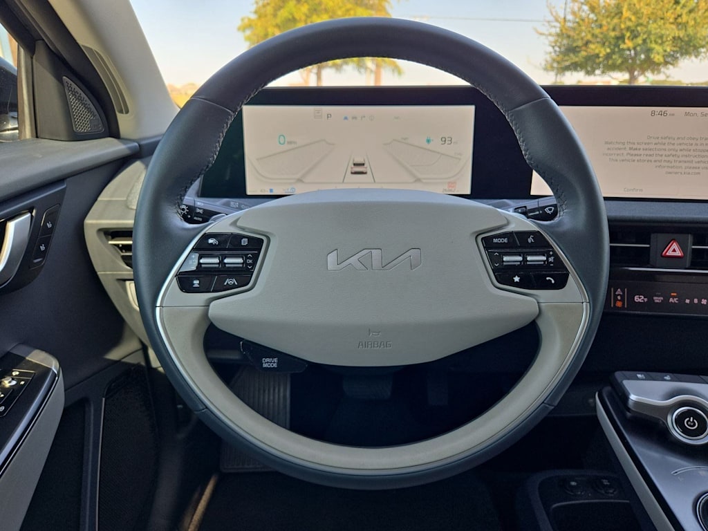 Thumbnail: 2023 Kia EV6 - 12