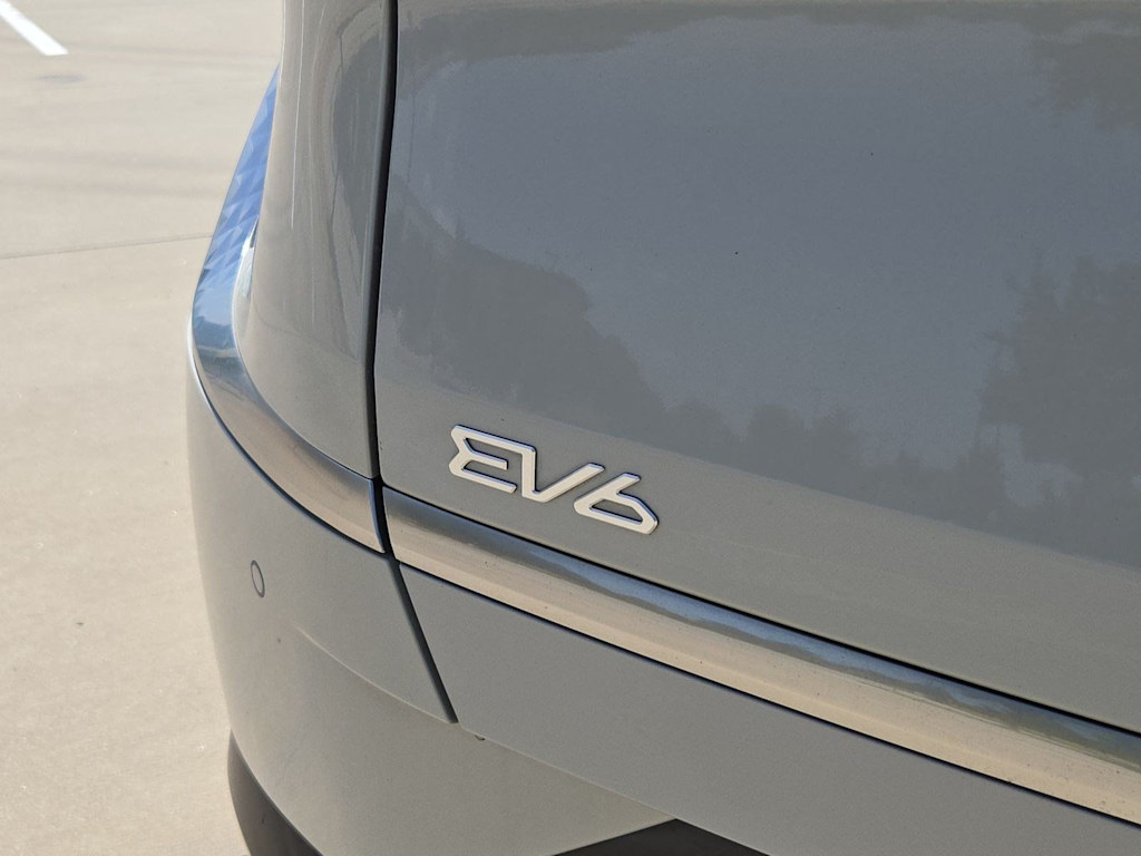 Thumbnail: 2024 Kia EV6 - 20