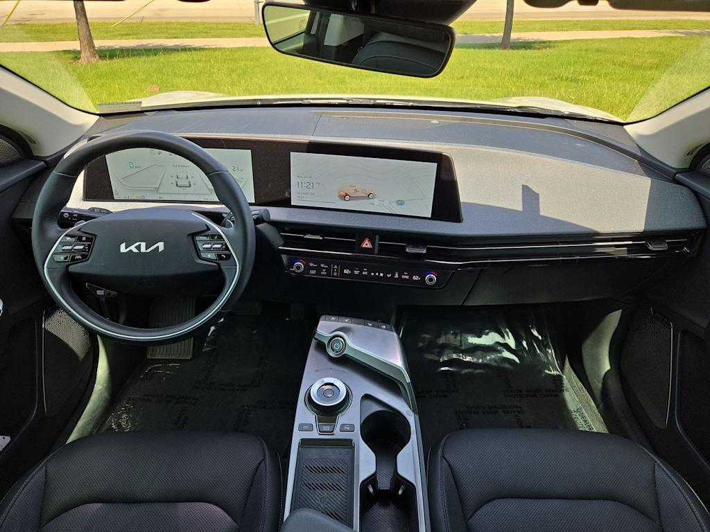 Thumbnail: 2024 Kia EV6 - 9