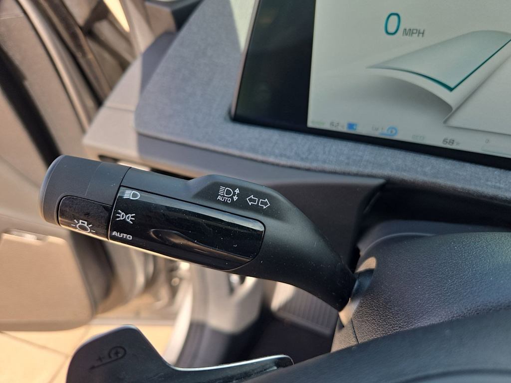 Thumbnail: 2023 Kia EV6 - 15