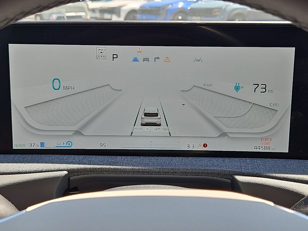 Thumbnail: 2023 Kia EV6 - 34