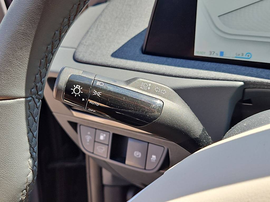Thumbnail: 2023 Kia EV6 - 29