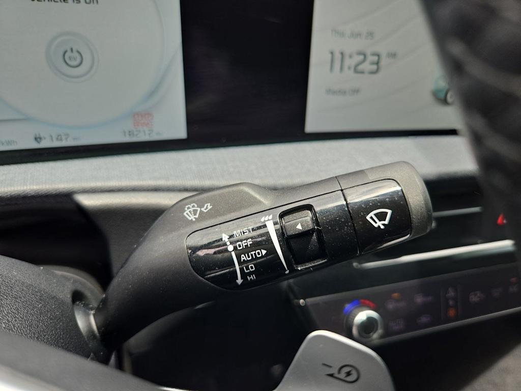 Thumbnail: 2024 Kia EV6 - 27
