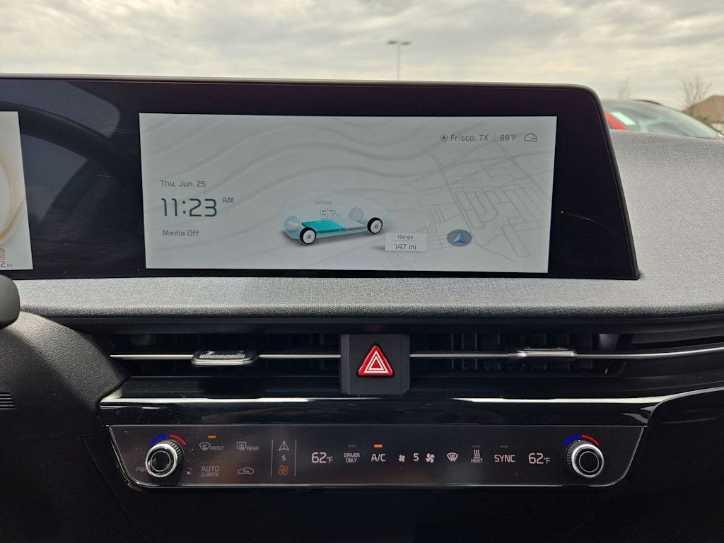 Thumbnail: 2024 Kia EV6 - 13