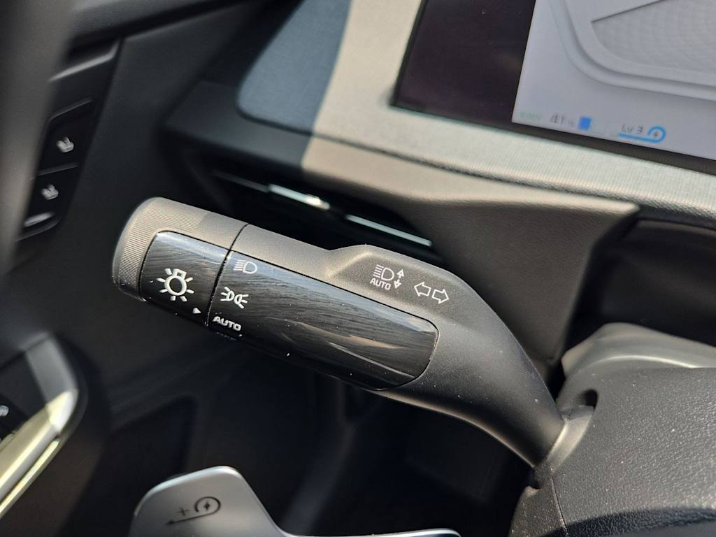 Thumbnail: 2024 Kia EV6 - 14