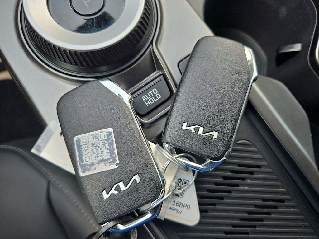Thumbnail: 2024 Kia EV6 - 38