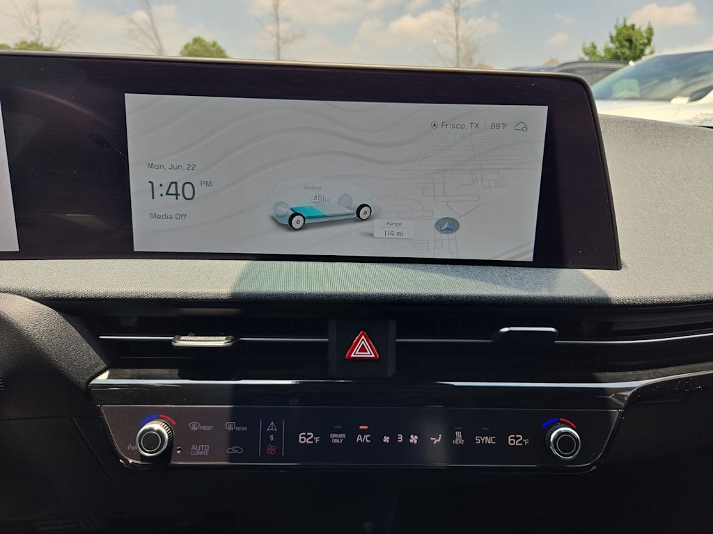 Thumbnail: 2024 Kia EV6 - 13
