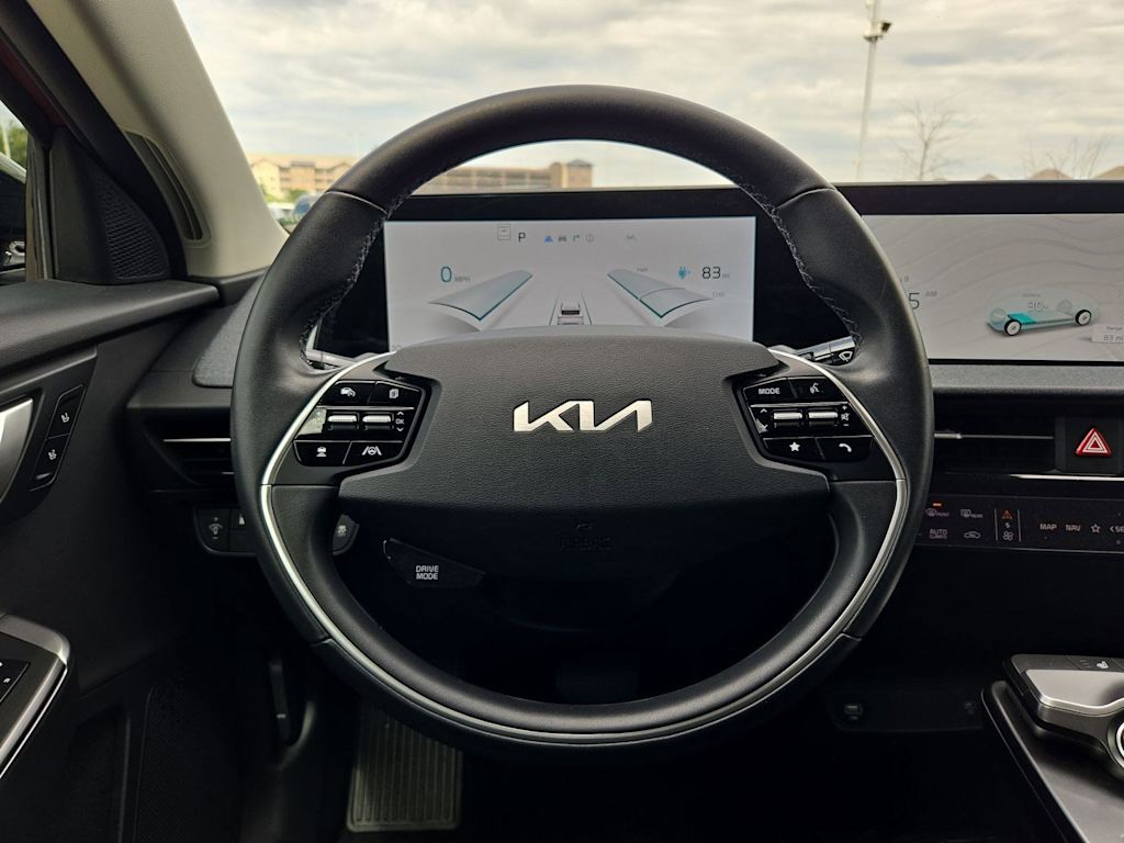 Thumbnail: 2024 Kia EV6 - 13