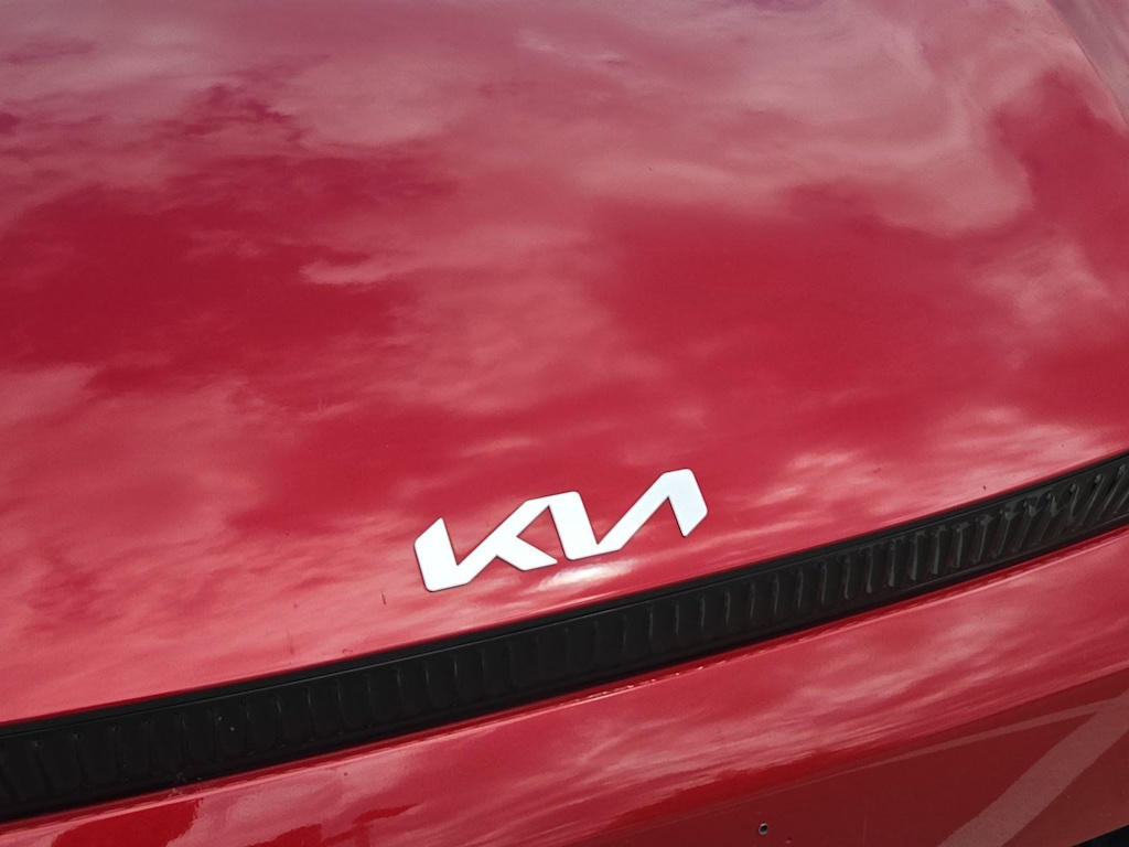 Thumbnail: 2024 Kia EV6 - 7