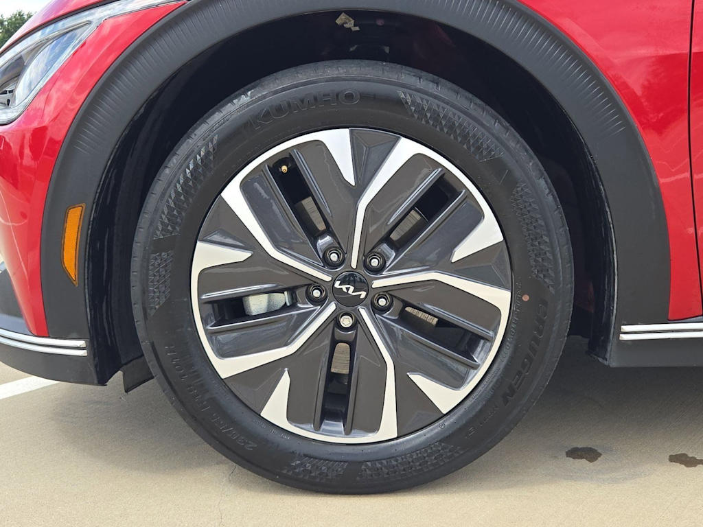 Thumbnail: 2024 Kia EV6 - 8