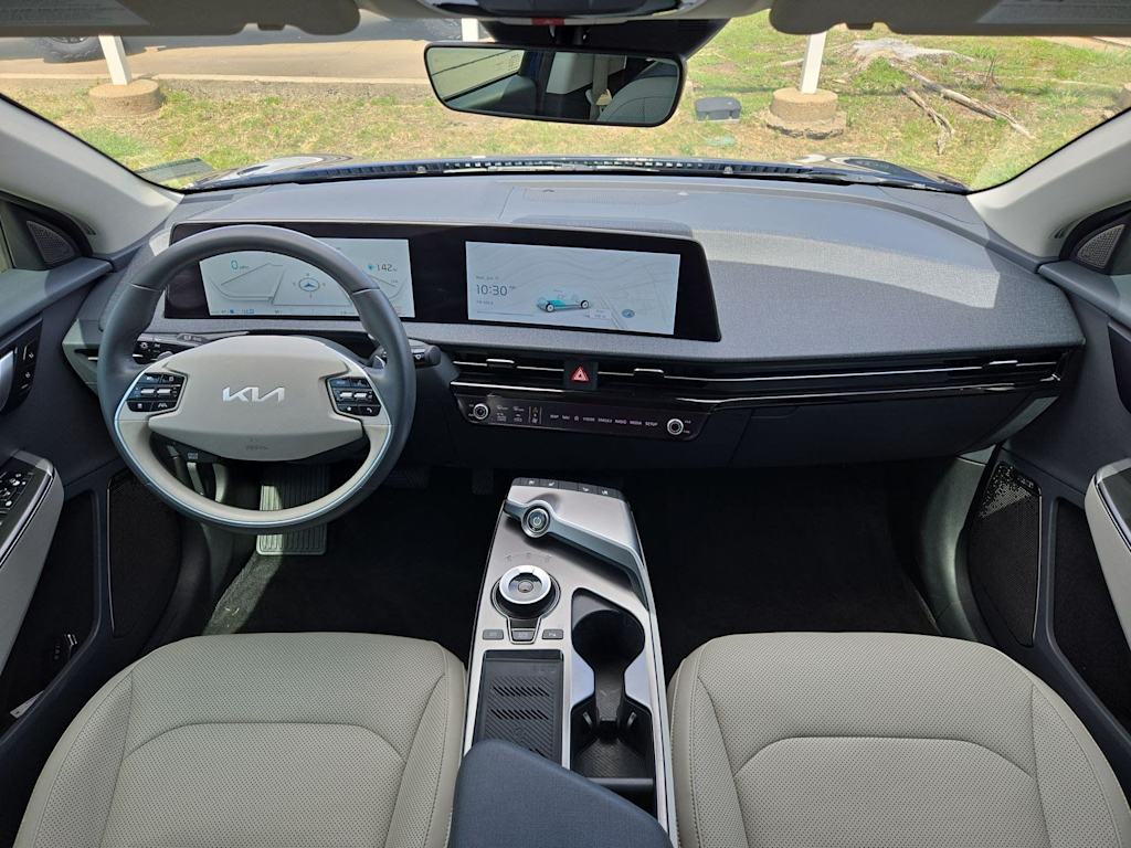 Thumbnail: 2023 Kia EV6 - 8