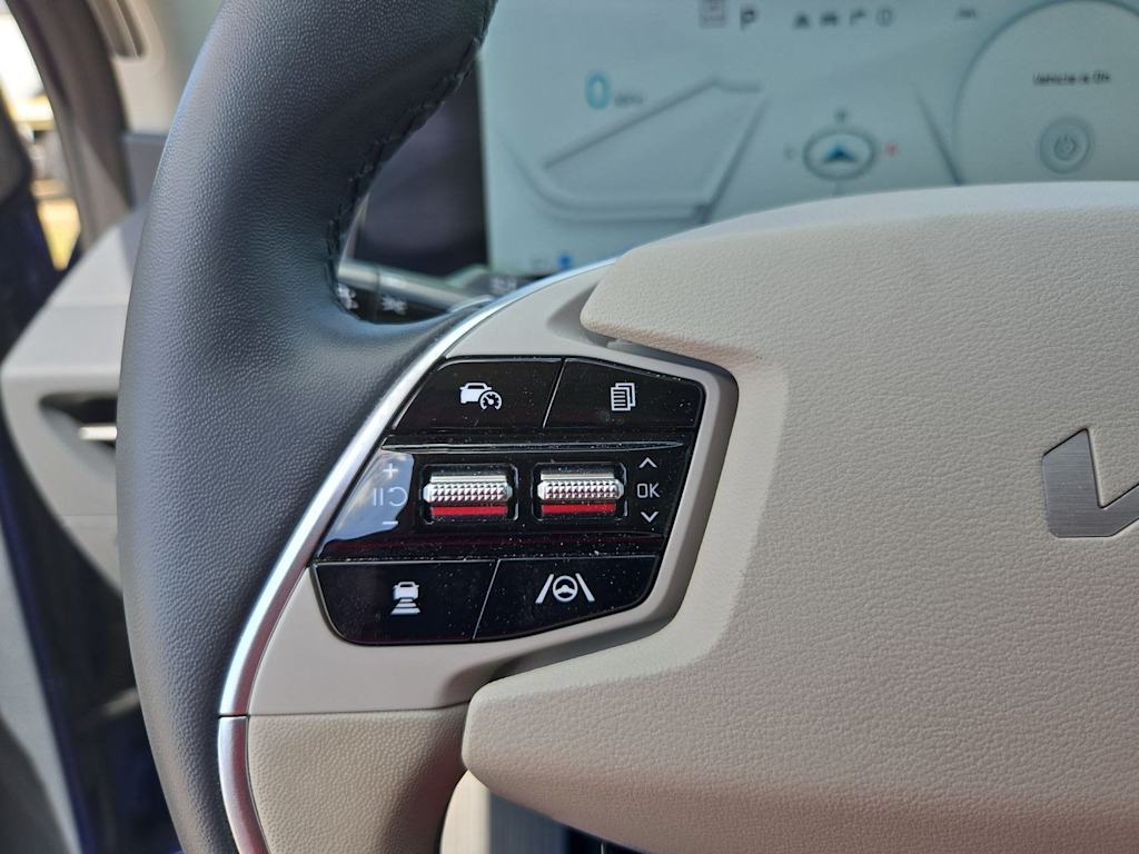 Thumbnail: 2023 Kia EV6 - 24