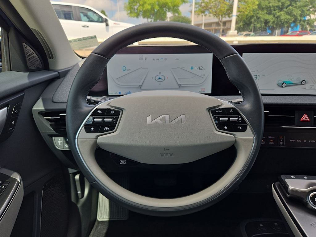 Thumbnail: 2023 Kia EV6 - 12