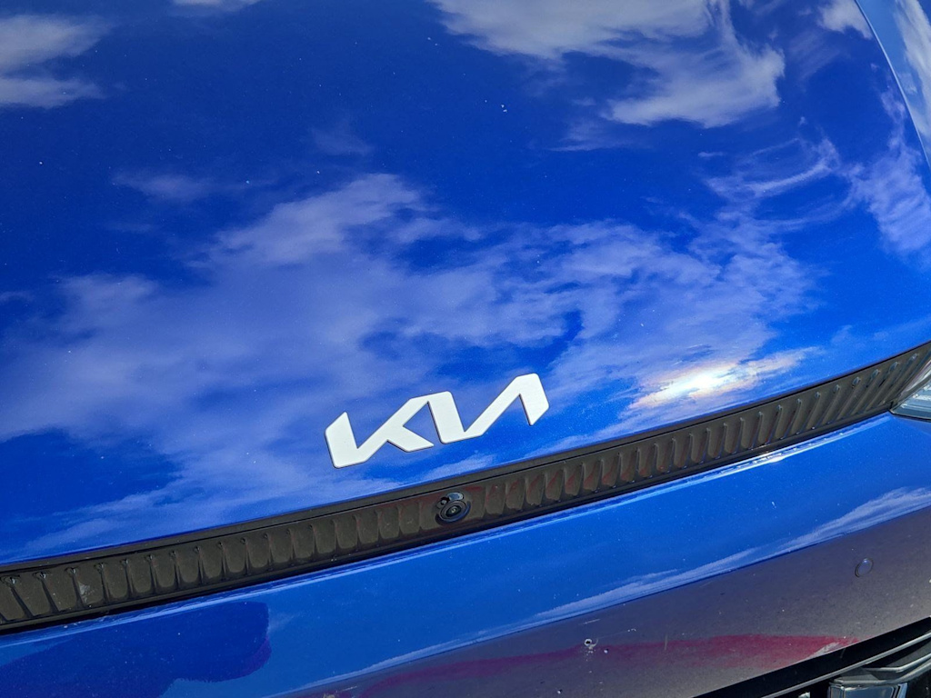 Thumbnail: 2023 Kia EV6 - 6
