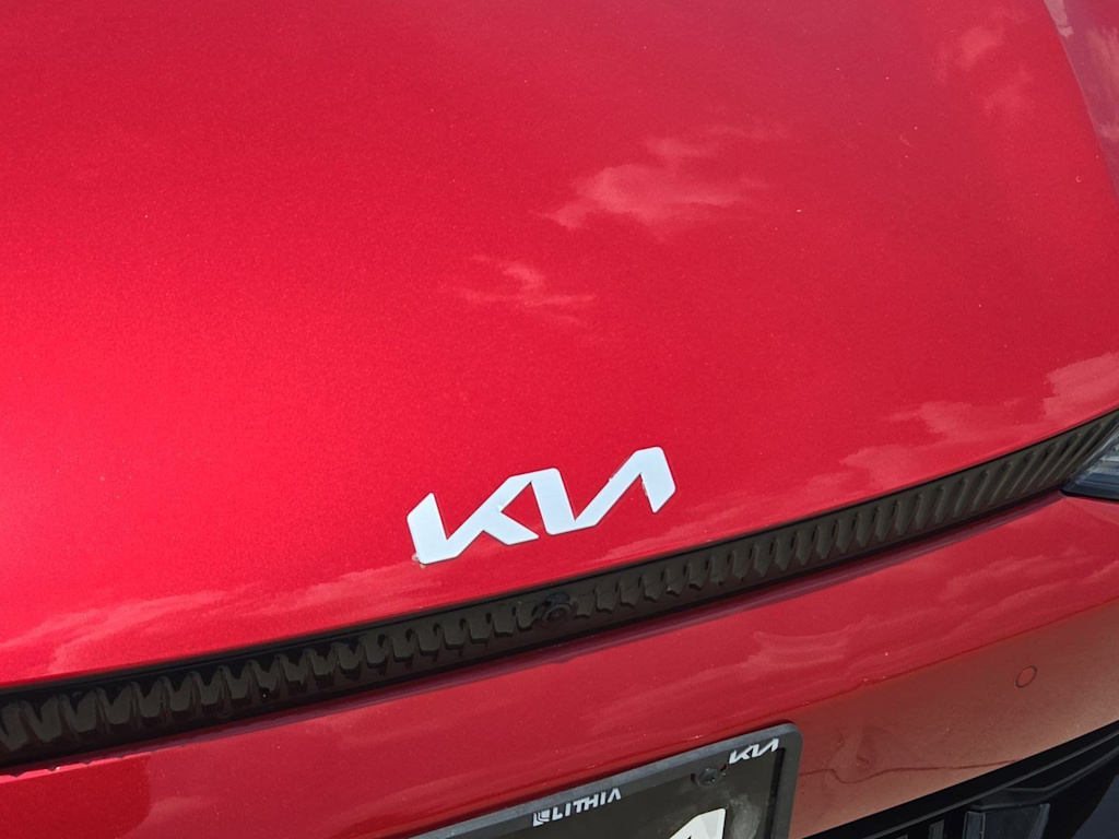 Thumbnail: 2023 Kia EV6 - 7