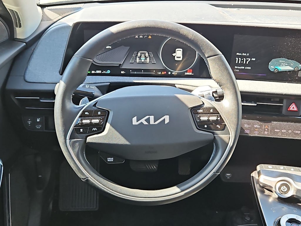Thumbnail: 2023 Kia EV6 - 12