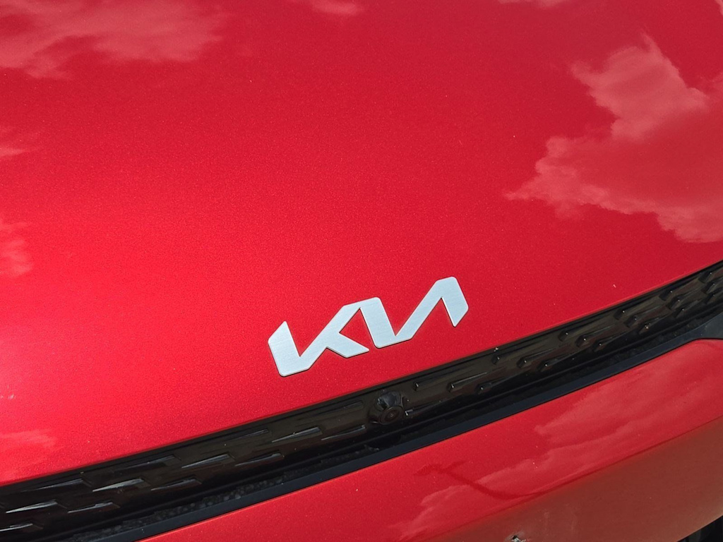 Thumbnail: 2023 Kia EV6 - 7