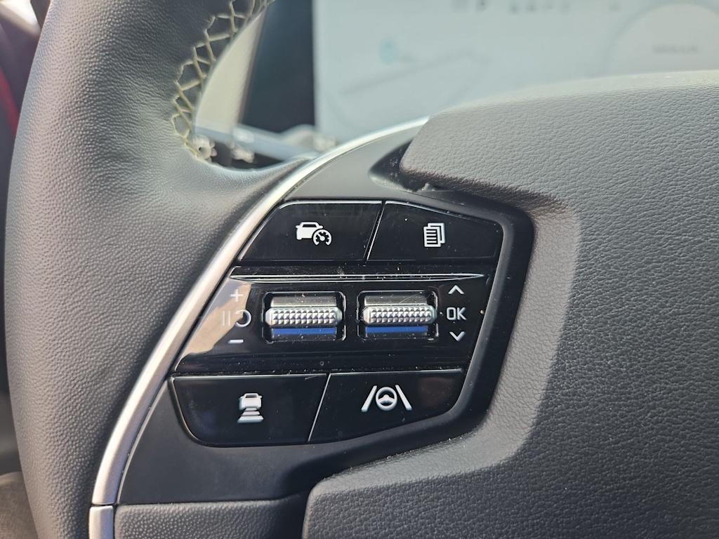 Thumbnail: 2023 Kia EV6 - 26