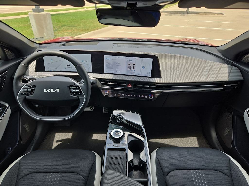Thumbnail: 2023 Kia EV6 - 9