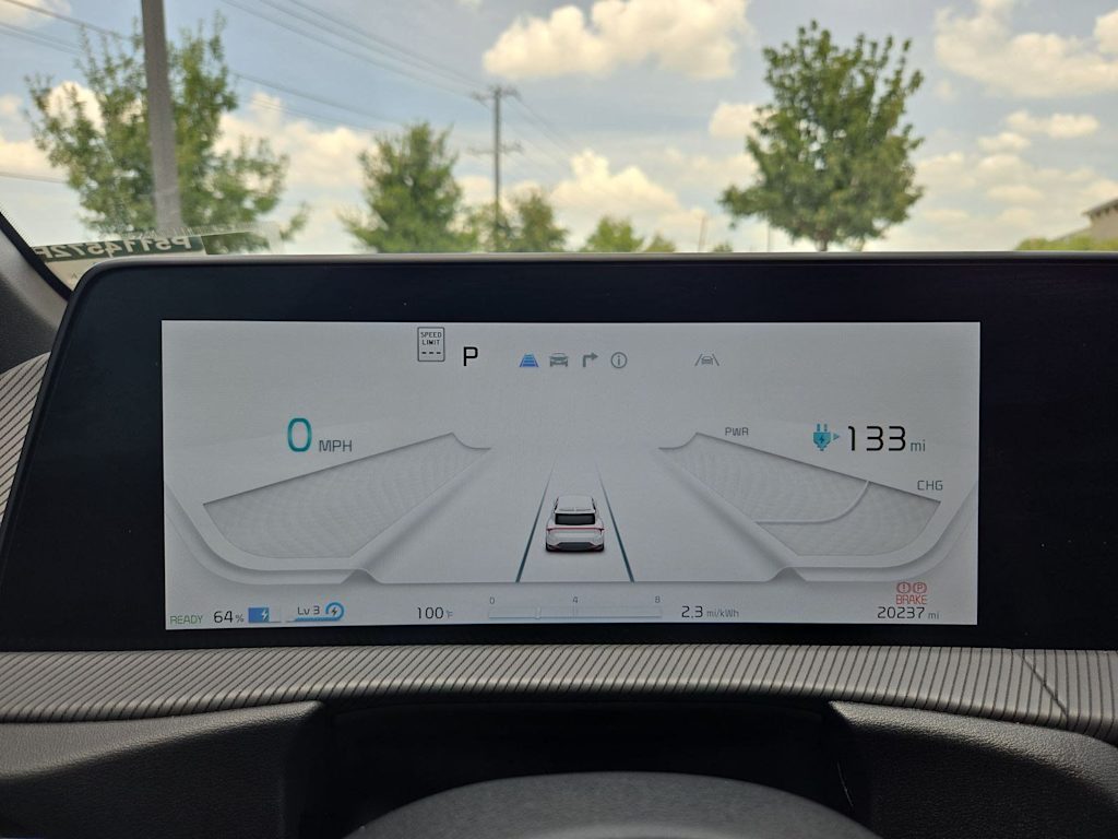 Thumbnail: 2023 Kia EV6 - 34