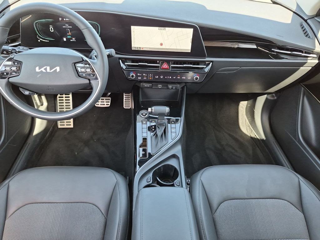 Thumbnail: 2023 Kia Niro - 9