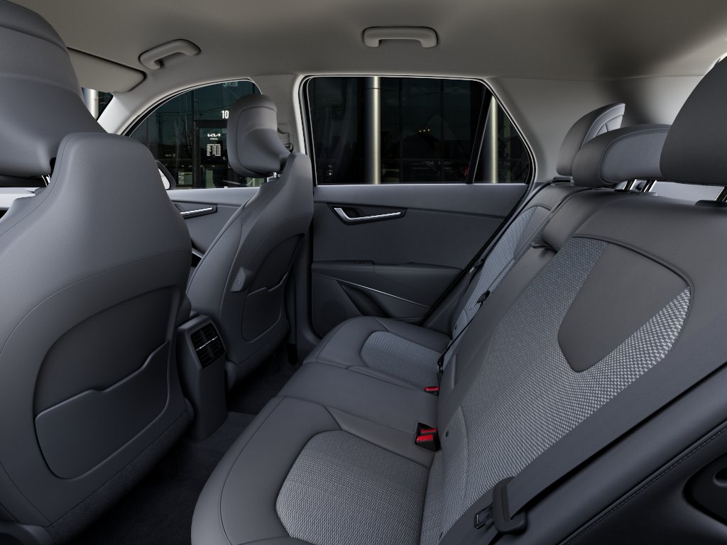 Thumbnail: 2026 Kia Niro - 23