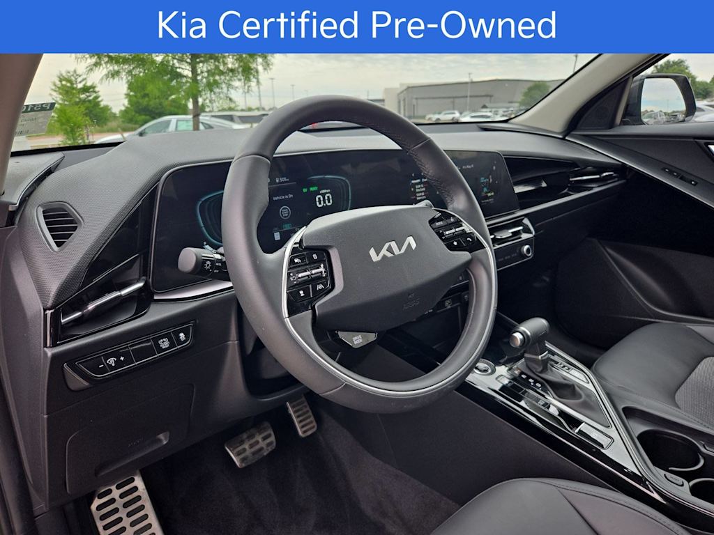 Thumbnail: 2023 Kia Niro - 2